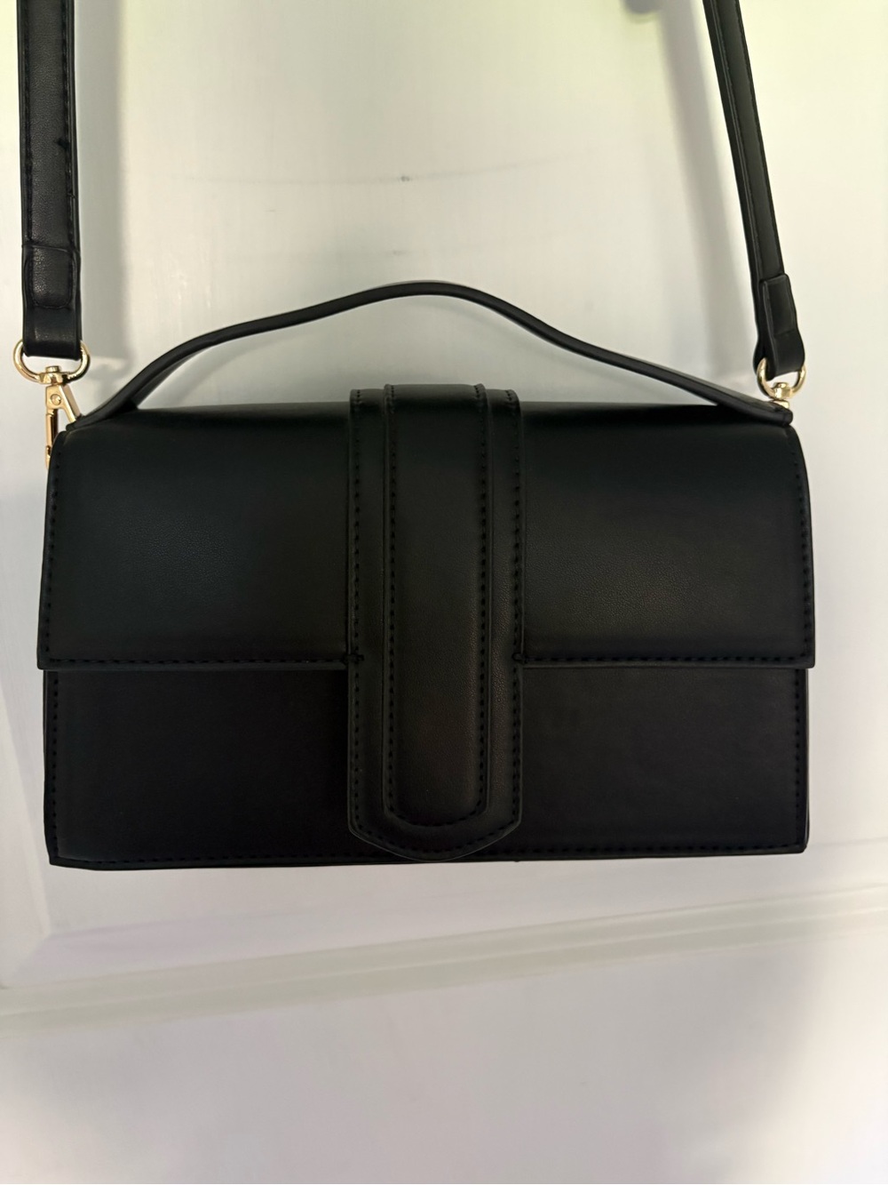 Black Structured Crossbody Shoulder Bag